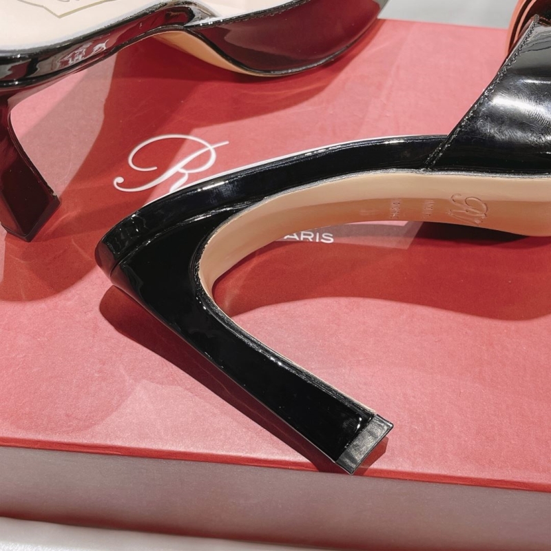 Roger Vivier High Heels